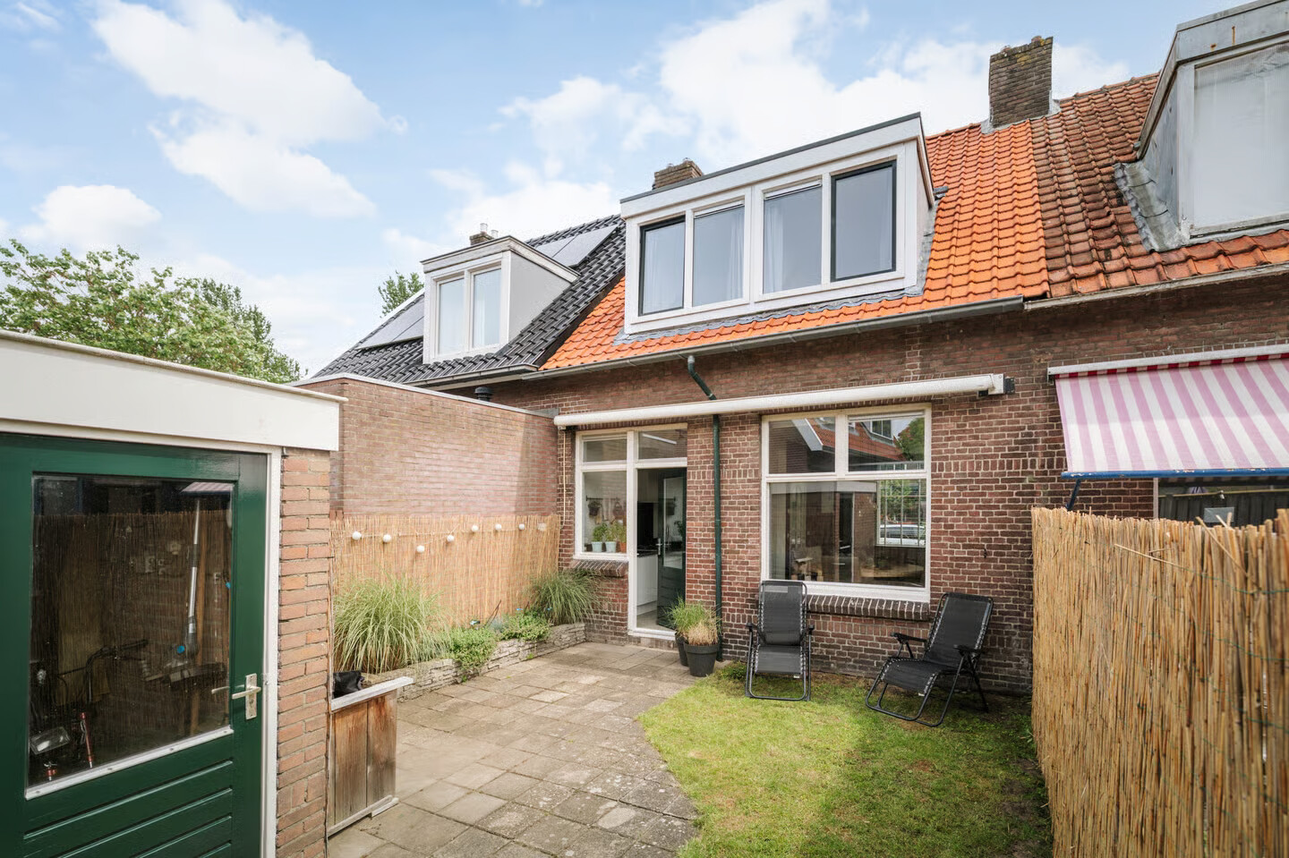 Tussenwoning te koop: Diepenveenseweg 119, Deventer