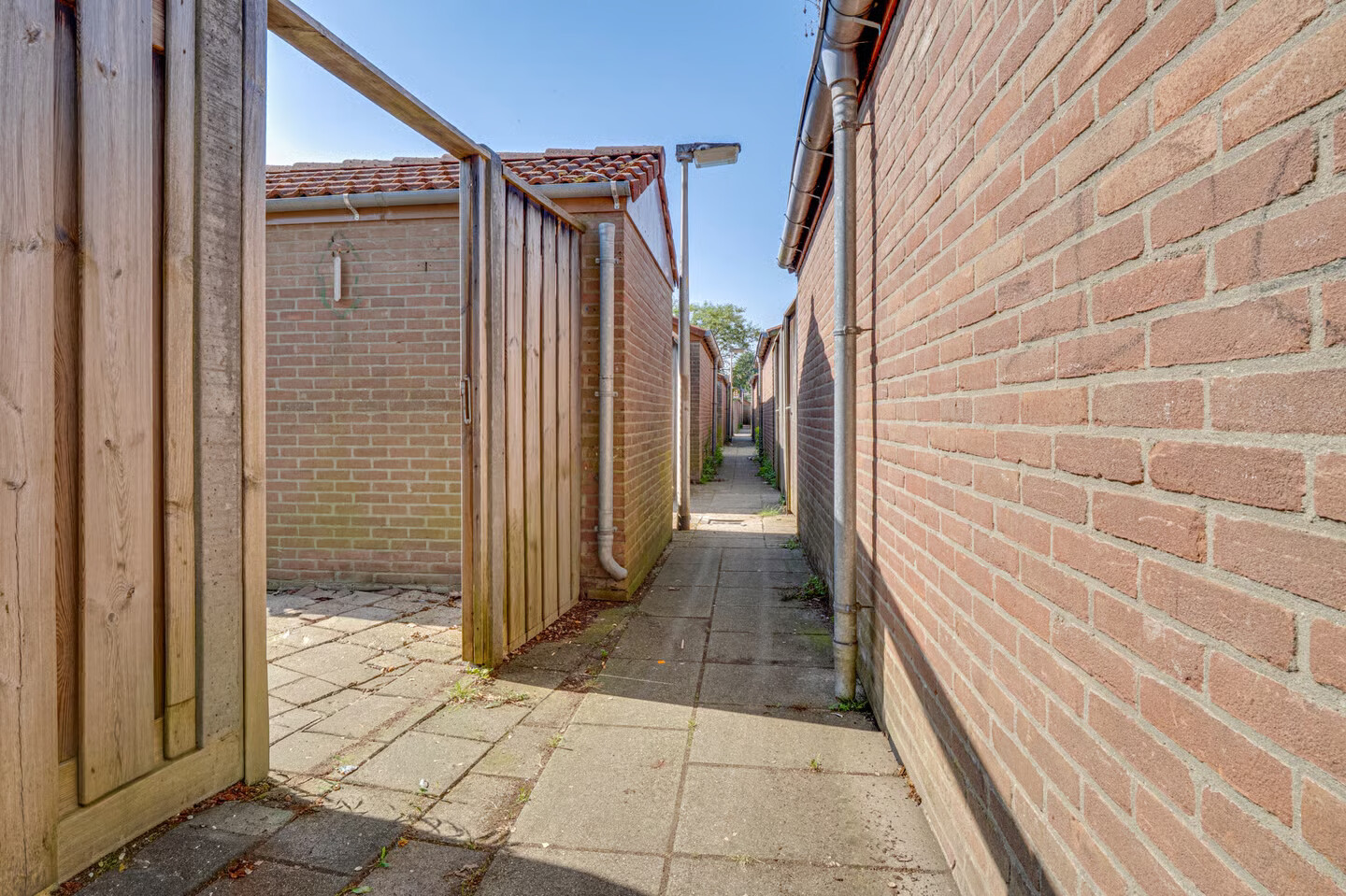 Appartement te koop: Burg. Jacobsonstraat 23, Deventer