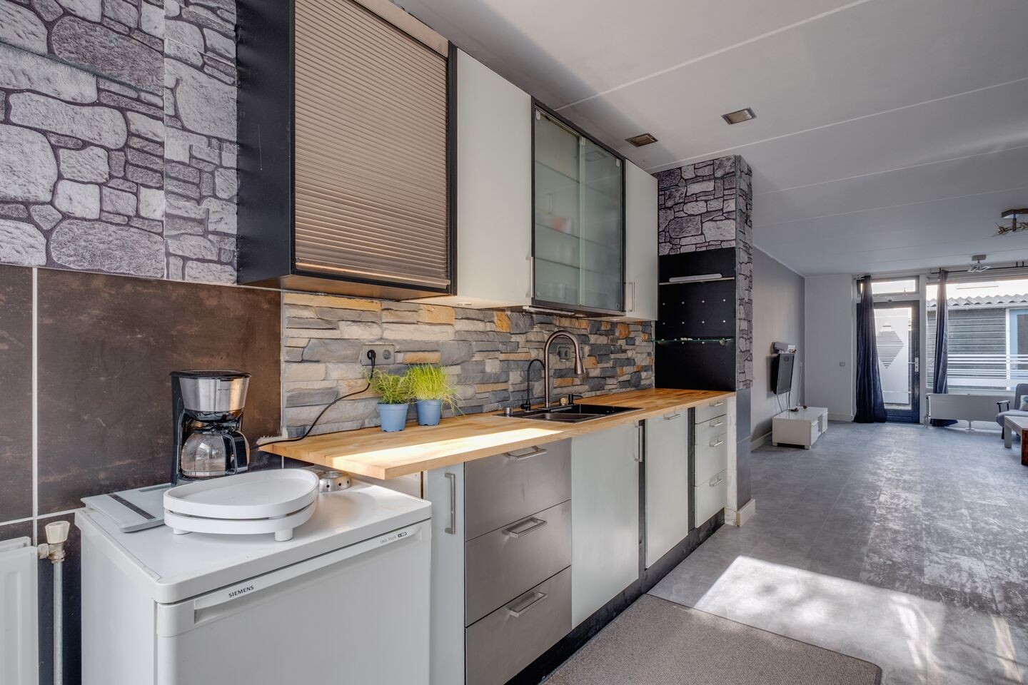 Tussenwoning te koop: Middelweg 12, Deventer