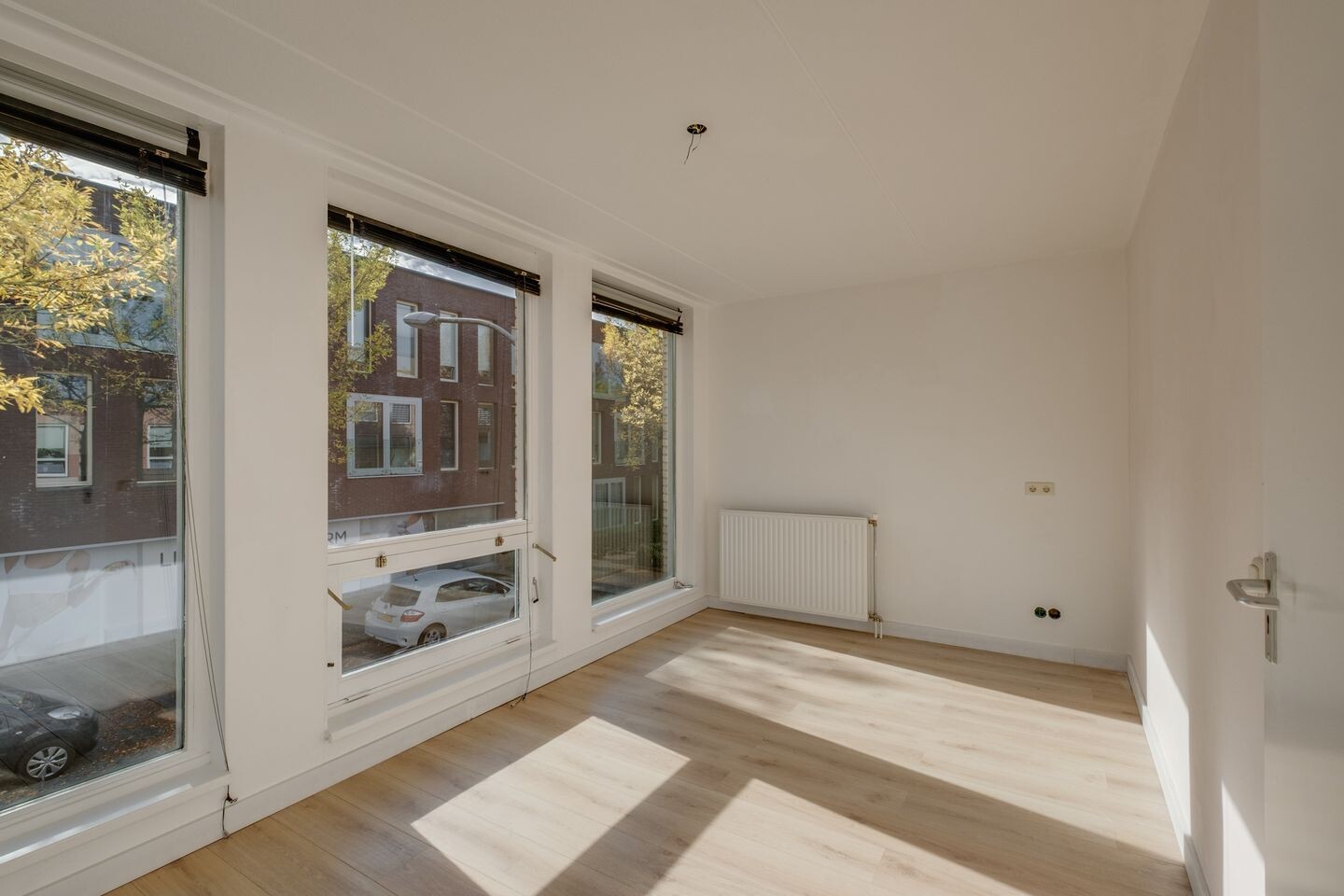 Tussenwoning te koop: Middelweg 12, Deventer