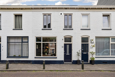 Oosterstraat 12