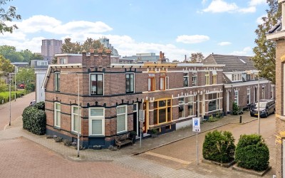 Oosterstraat 74