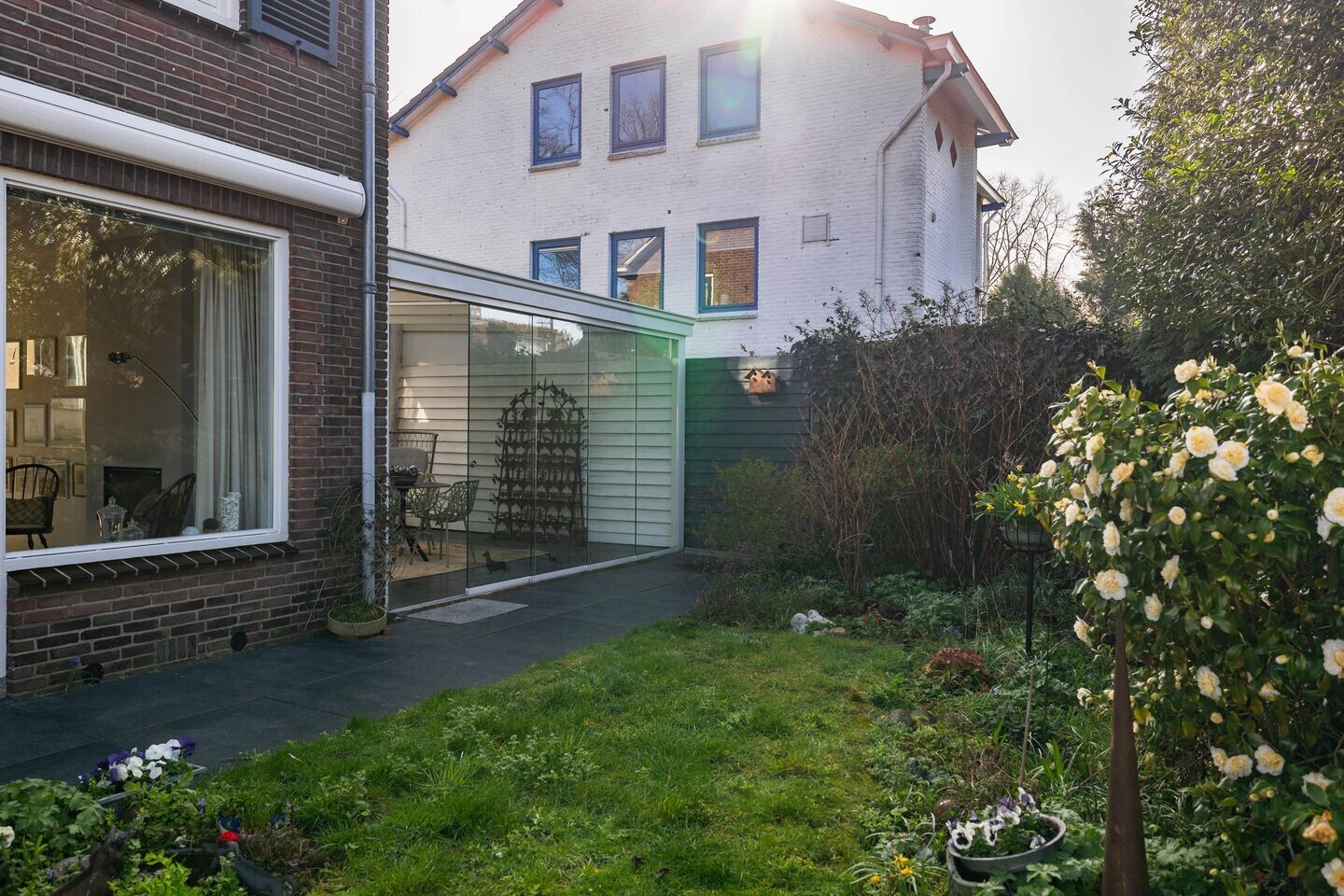 Twee-onder-één-kap te koop: Van Oldenielstraat 3, Deventer