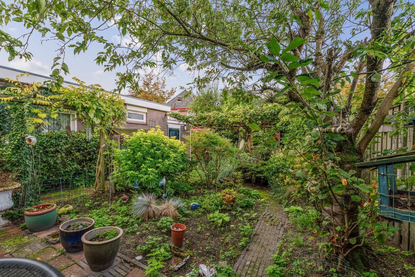 Twee-onder-één-kap te koop: Van Oldenielstraat 7, Deventer