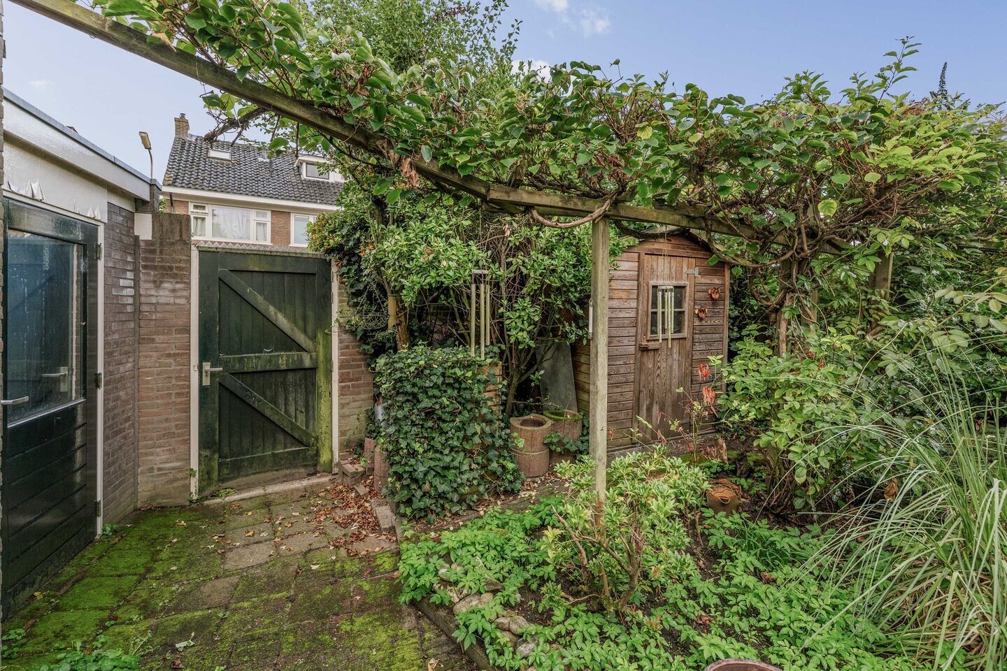 Twee-onder-één-kap te koop: Van Oldenielstraat 7, Deventer