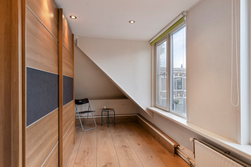 Hoekwoning te koop: Veenweg 100, Deventer