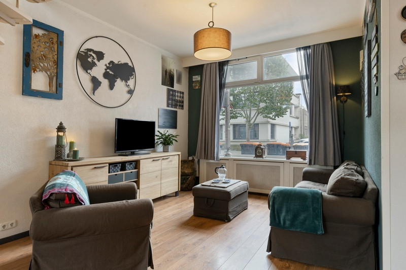 Hoekwoning te koop: Veenweg 100, Deventer