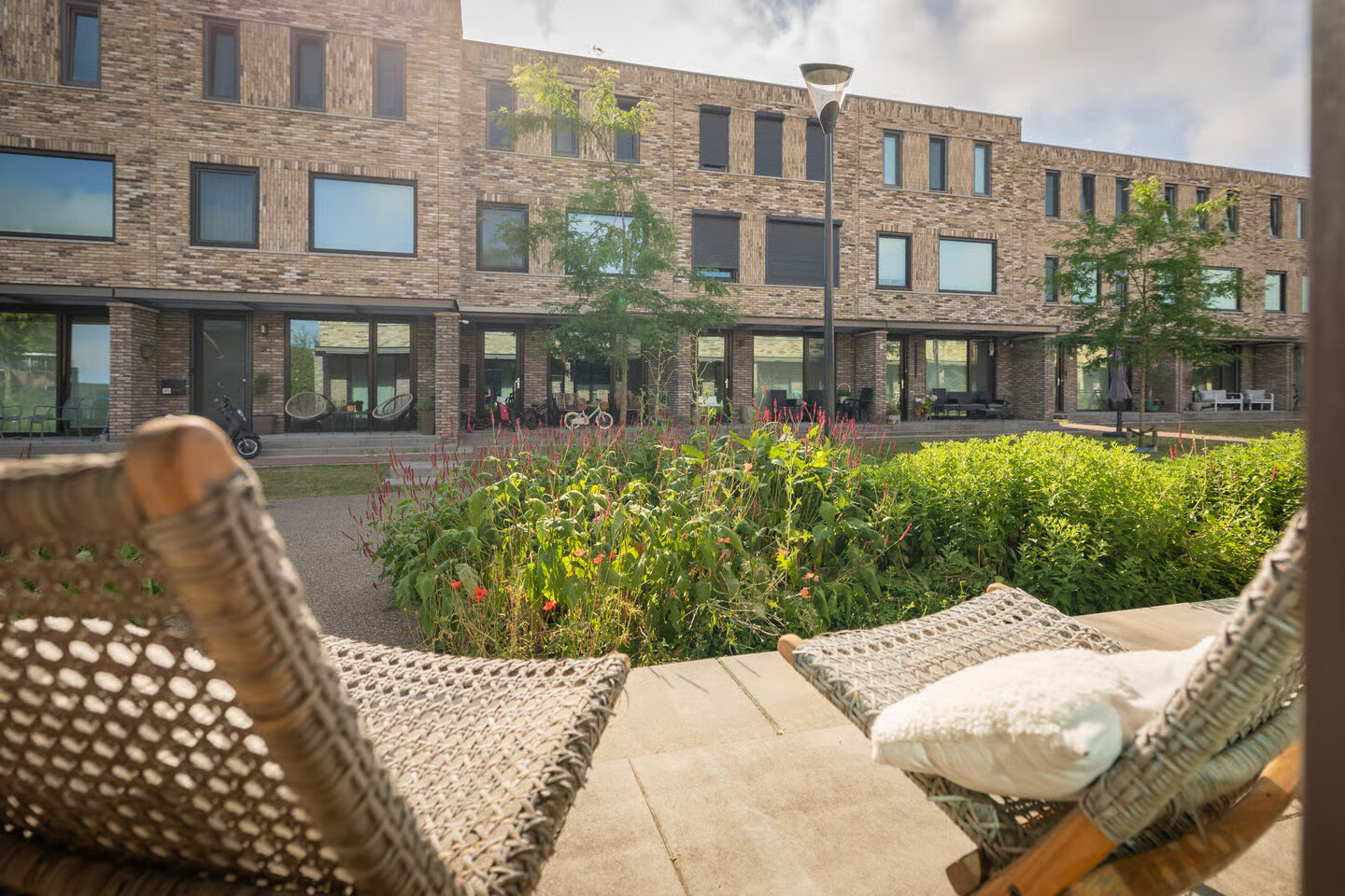 Tussenwoning te koop: Kwekerijpad 21, Deventer