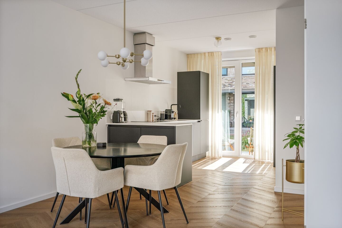 Tussenwoning te koop: Kwekerijpad 21, Deventer