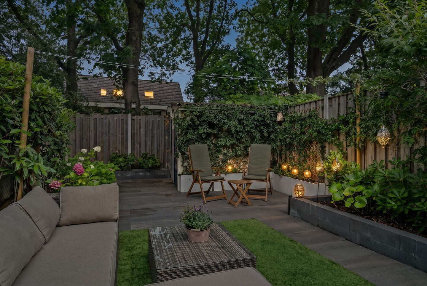 Tussenwoning te koop: Esdoornlaan 29, Deventer