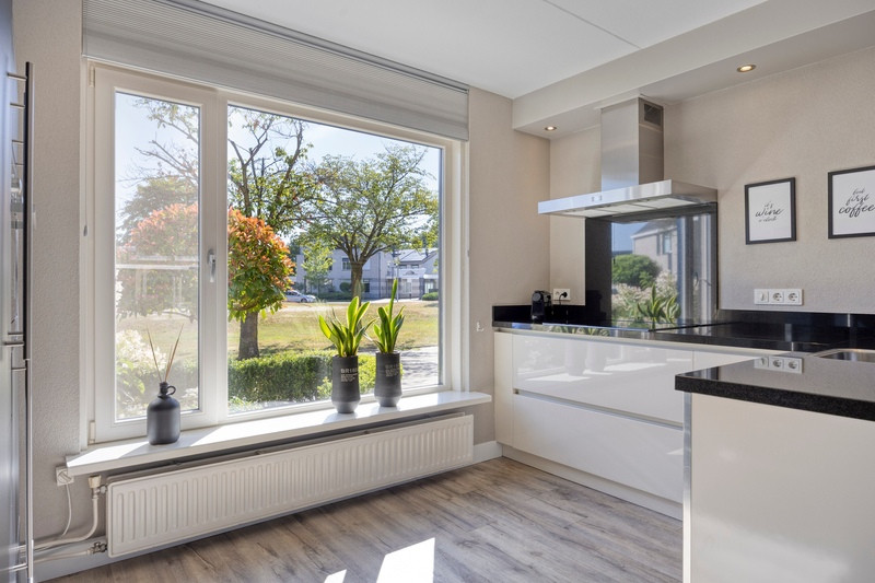 Tussenwoning te koop: Leemakker 7, Deventer