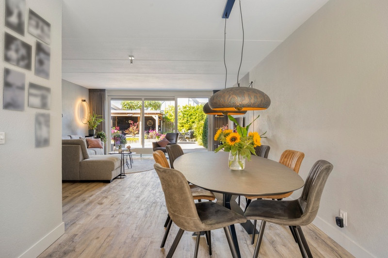 Tussenwoning te koop: Leemakker 7, Deventer