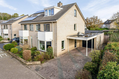Liesbeth de. 4