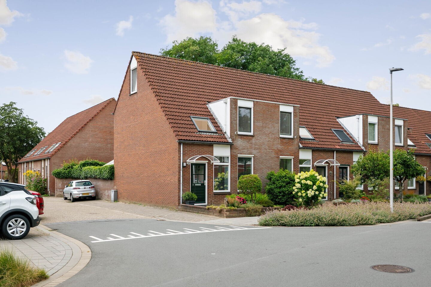 Hoekwoning te koop: Salomonszegel 86, Deventer
