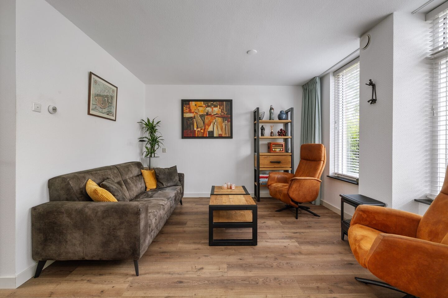 Hoekwoning te koop: Salomonszegel 86, Deventer