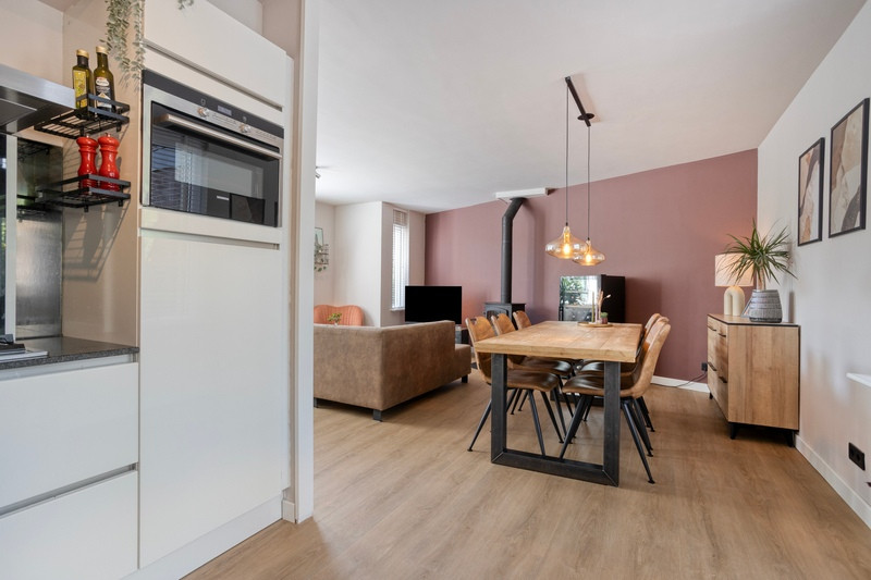 Tussenwoning te koop: Wielewaal 1, Deventer