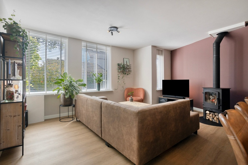 Tussenwoning te koop: Wielewaal 1, Deventer