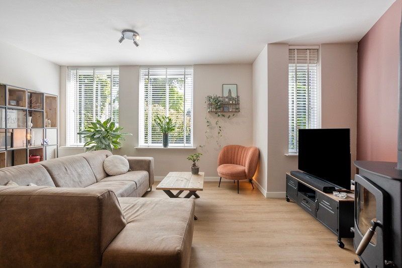 Tussenwoning te koop: Wielewaal 1, Deventer