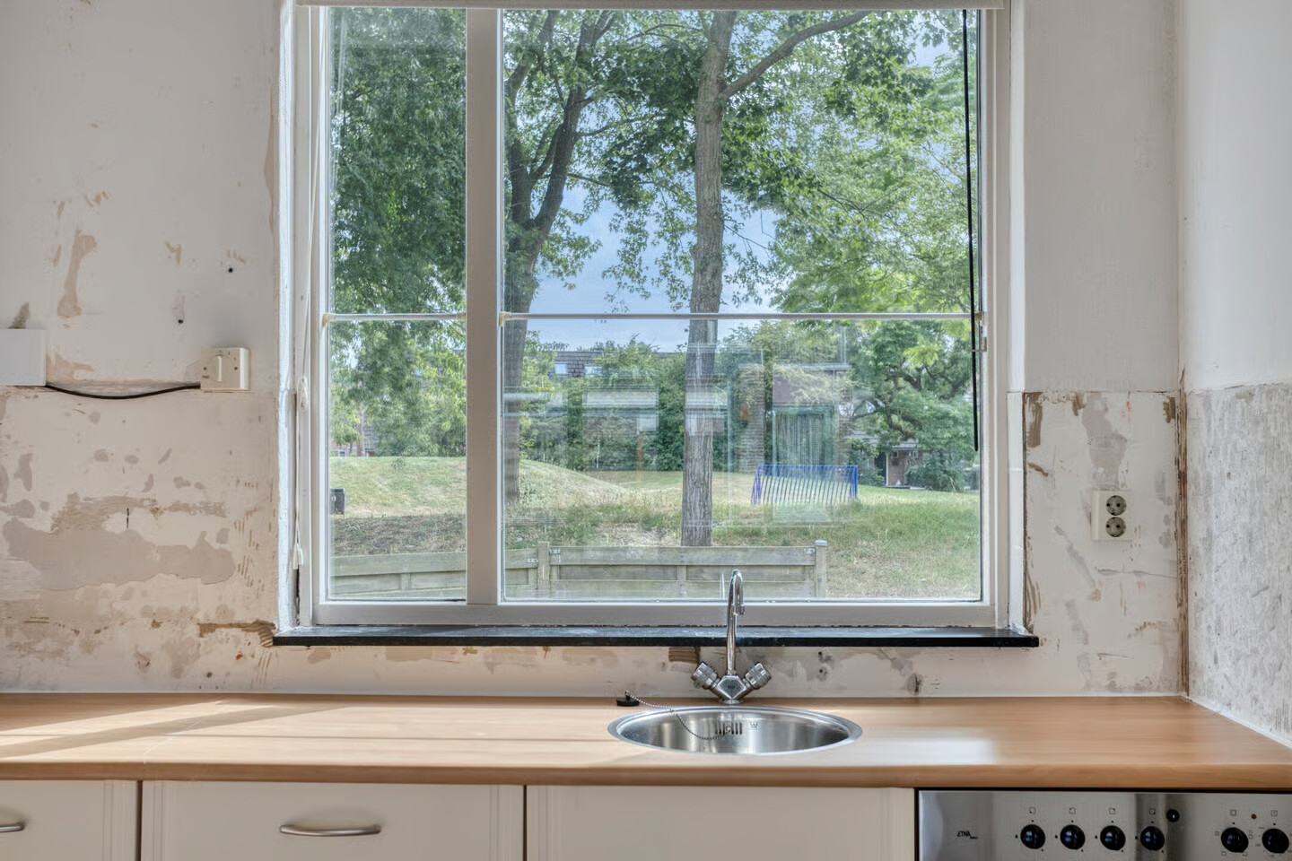 Hoekwoning te koop: Wielewaal 51, Deventer
