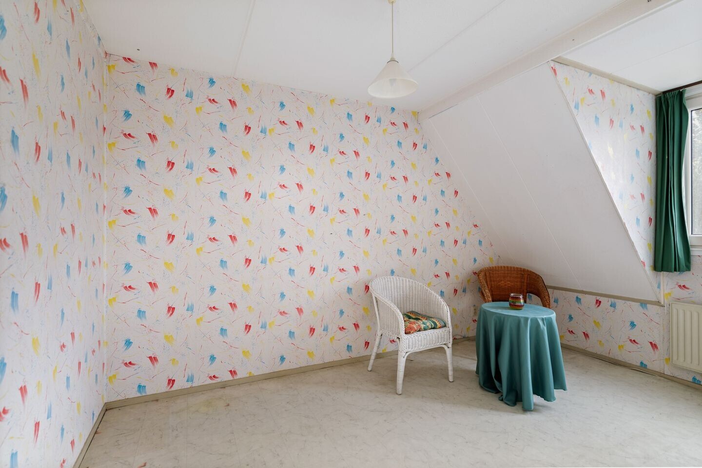 Tussenwoning te koop: Veldhommel 29, Deventer