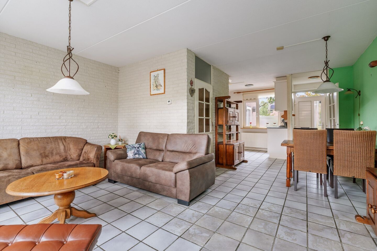 Tussenwoning te koop: Veldhommel 29, Deventer