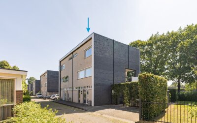 Joost Beeldsnijderweg 23