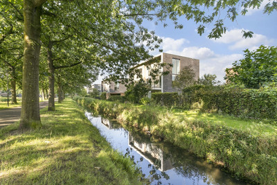 Joost Beeldsnijderweg 9