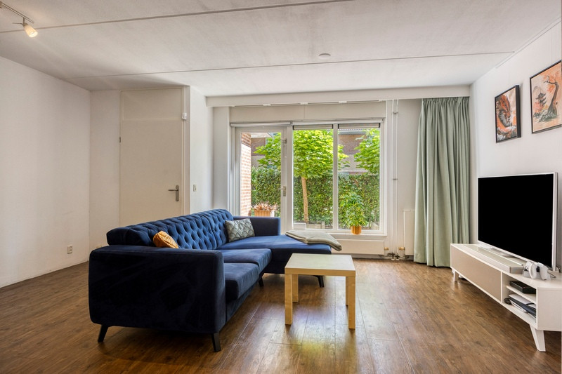 Tussenwoning te koop: Van Ravesteynpad 65, Deventer