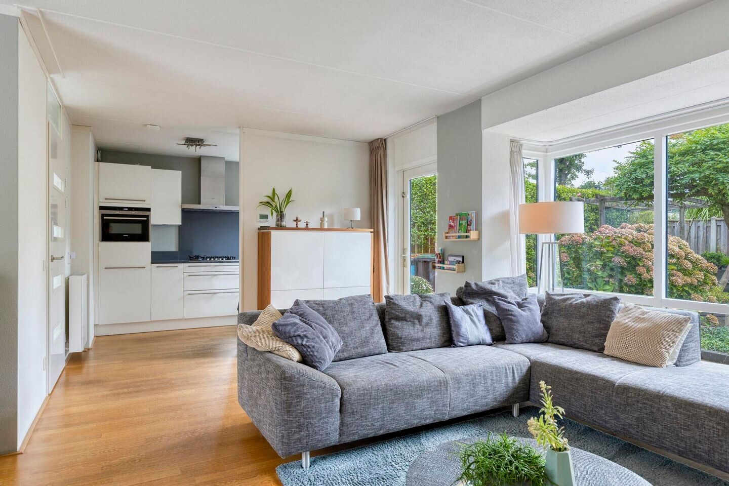 Hoekwoning te koop: Bernard Zweersstraat 37, Deventer