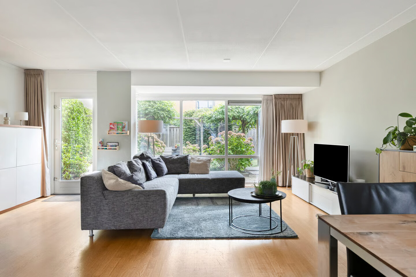 Hoekwoning te koop: Bernard Zweersstraat 37, Deventer