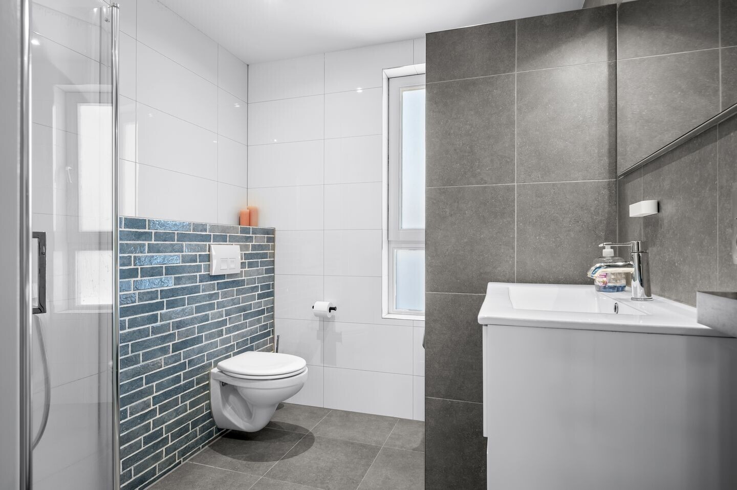 Tussenwoning te koop: Jan Rijkenstraat 14, Deventer