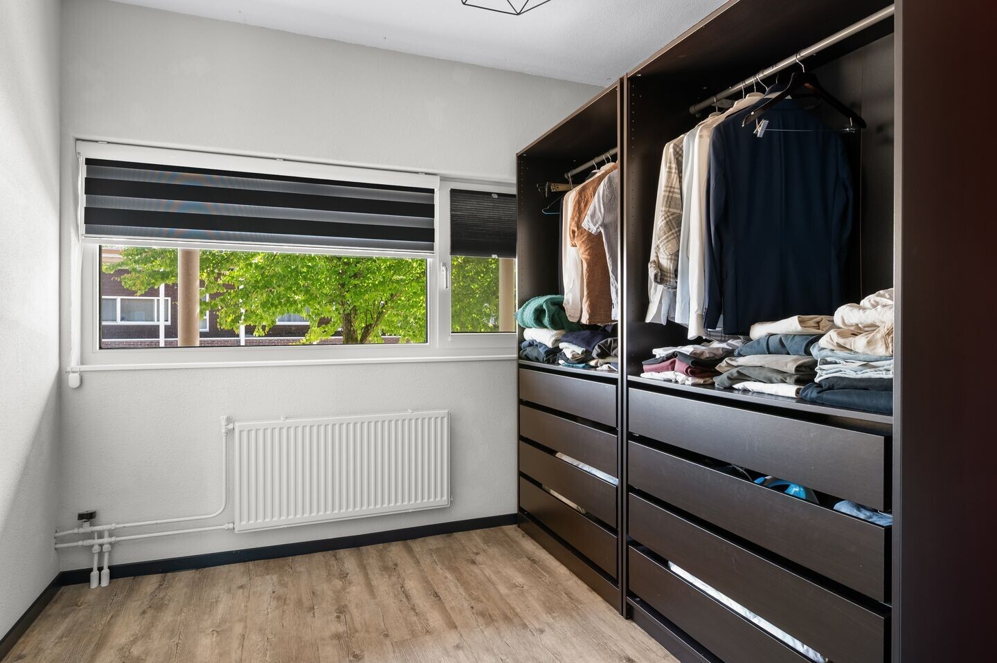 Tussenwoning te koop: Jan Rijkenstraat 14, Deventer