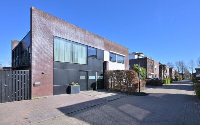 Kees van Baarenstraat 1