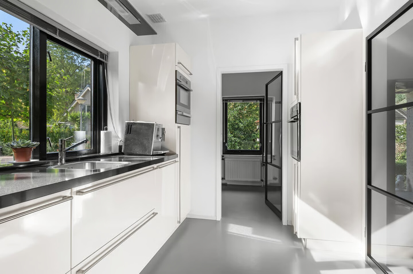 Vrijstaande woning te koop: De Dennenhoek 10, Diepenveen