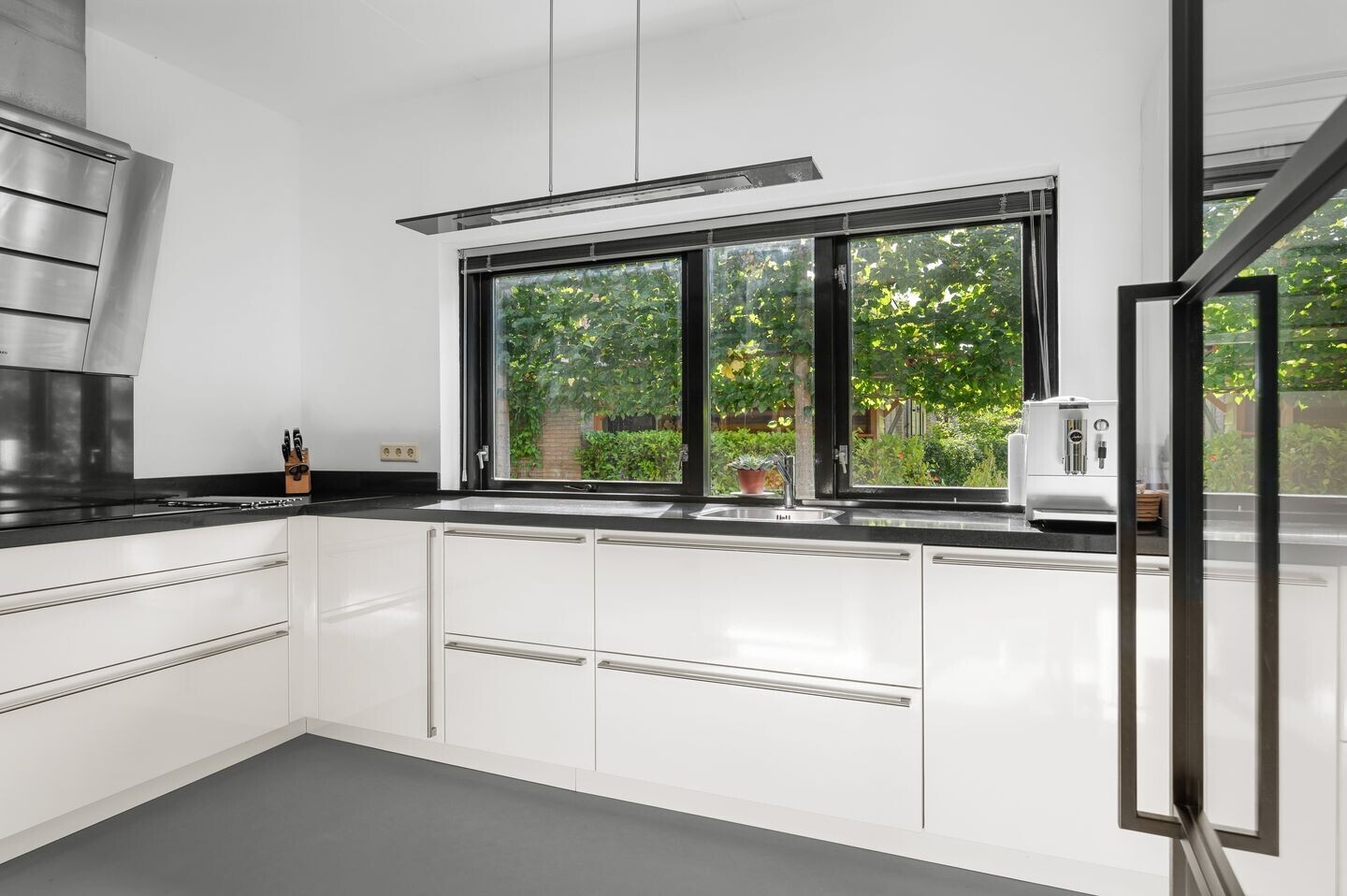 Vrijstaande woning te koop: De Dennenhoek 10, Diepenveen