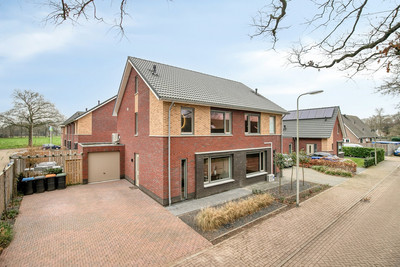 Boerhofstra. 2-B
