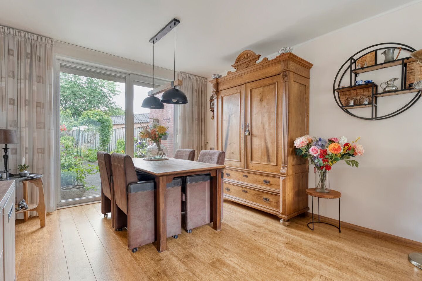 Twee-onder-één-kap te koop: G J Piksenstraat 15, Nijverdal