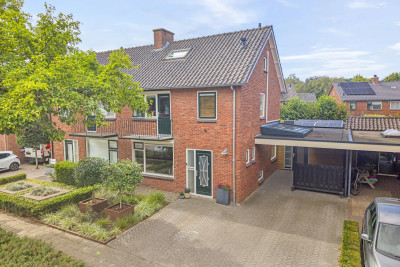 G J Piksenstraat 50