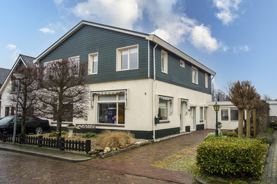 Schoolstraat 8