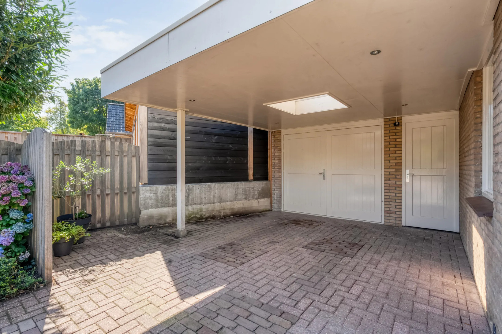Twee-onder-één-kap te koop: Lochtersweg 16, Nijverdal