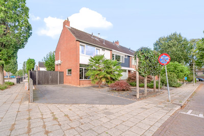 Maasstraat 1