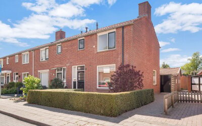 Prins Bernhardstraat 18