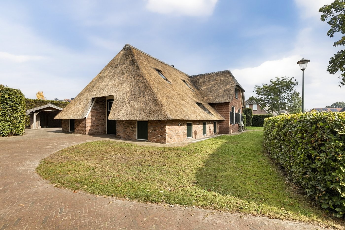 Vrijstaande woning te koop: Hoornbloem 10, Nijverdal