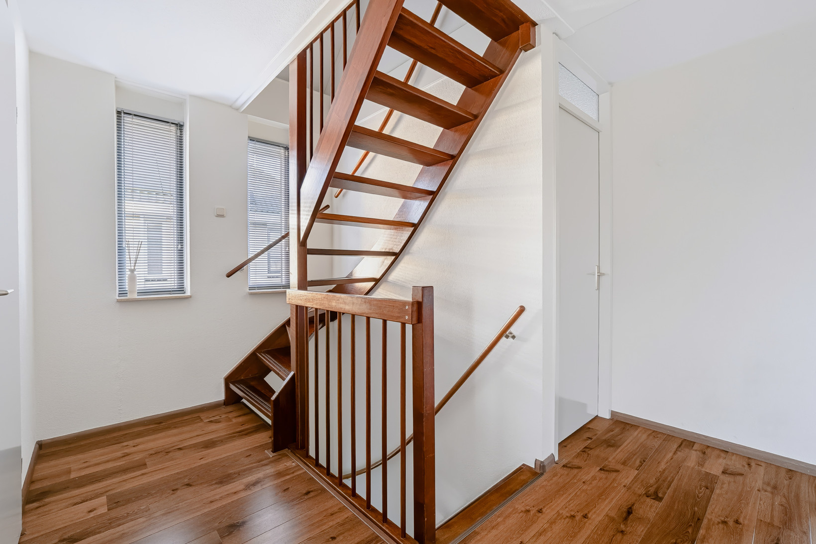 Tussenwoning te koop: Steenanjer 7, Nijverdal