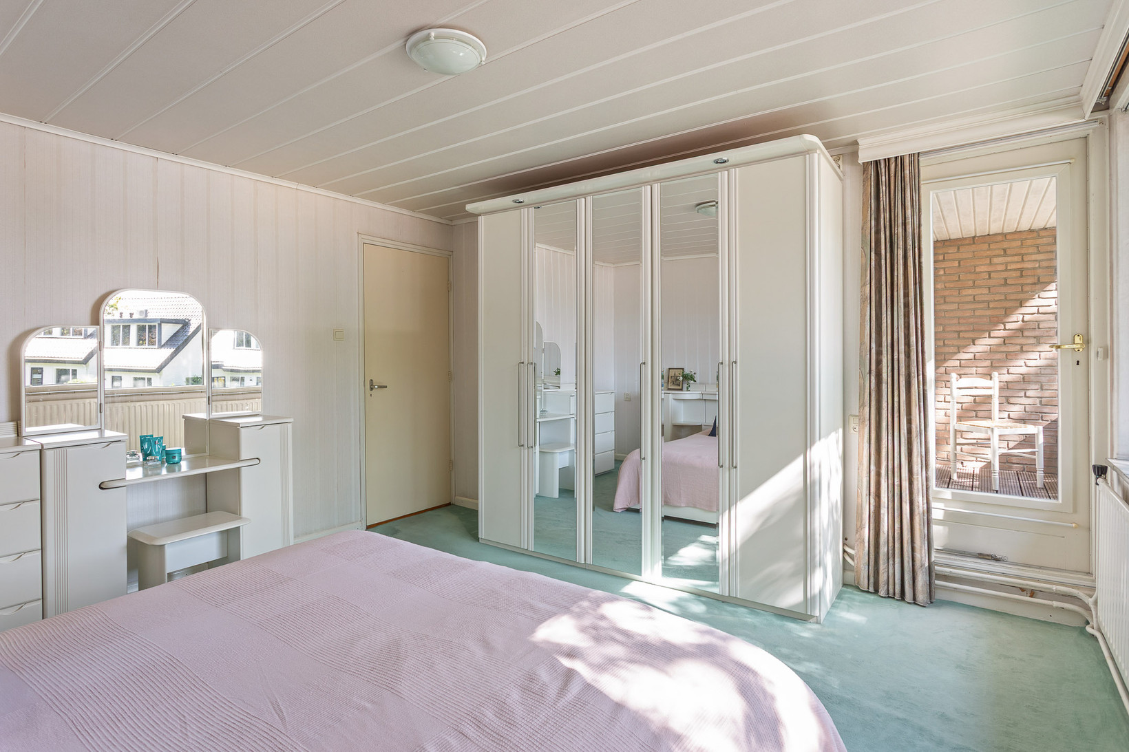Twee-onder-één-kap te koop: van Corbachstraat 10, Hellendoorn