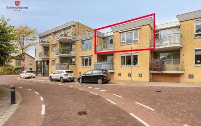 Larenseweg 10-16