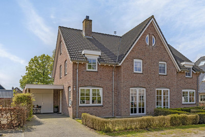 Hakkertsweg 2