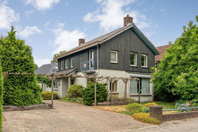 Huis te koop Parkstraat 1