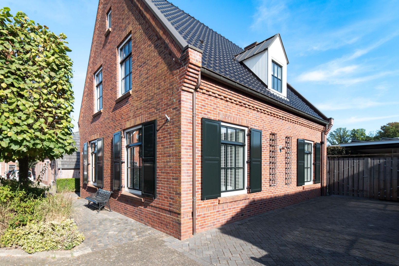 Vrijstaande woning te koop: Spuitstraat 28, Rijssen