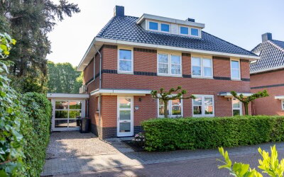 De Ymhof 12